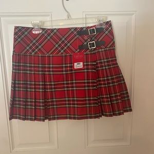Woman’s Tartan Skirt